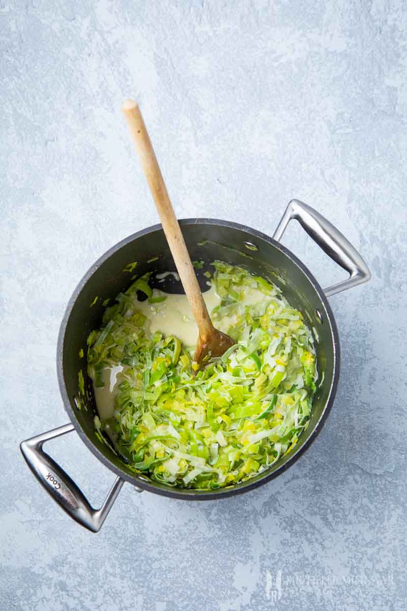 Creamed Leeks Recipe - The Perfect Vegetarian Side Dish For A Main Meal