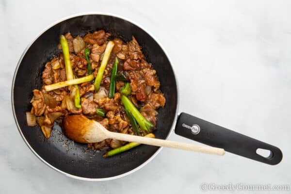 Mongolian Lamb - A Quick & Easy Stir Fry | Greedy Gourmet