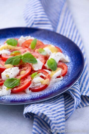 Caprese Salad - A Classic Italian Starter | Greedy Gourmet